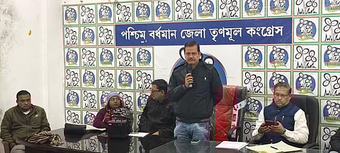 पार्षदों एवं वार्ड अध्यक्ष को लेकर पार्टी कार्यालय मे की गई बैठक