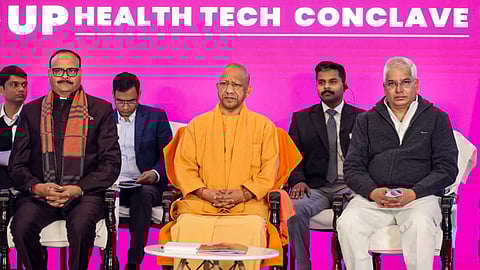 लखनऊ में आयोजित तीन दिवसीय ‘यूपी हेल्थ टेक कॉन्क्लेव’ की शुरुआत