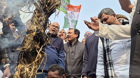 पटना में NEET अभ्यर्थी की मौत पर सियासत तेज