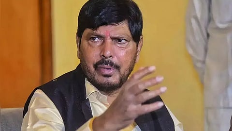 केंद्रीय मंत्री रामदास आठवले