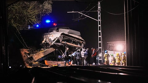 स्पेन में लगातार दूसरे दिन ट्रेन हादसा