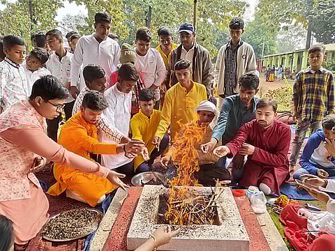 विद्या की देवी की आराधना के लिए बोर्ड के छात्र बैठेंगे हवन में