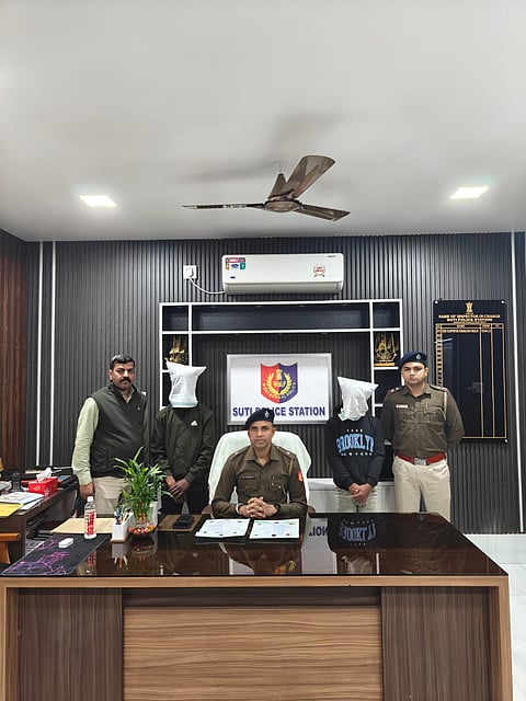 नकली नोटों के साथ गिरफ्तार दोनों अभियुक्त