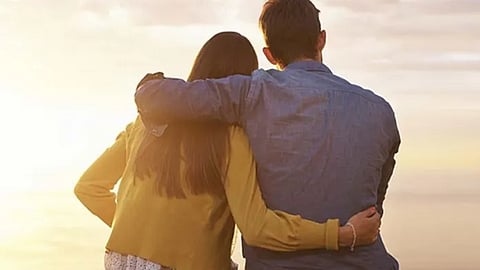 'पश्चिमी विचारों से प्रभावित होकर लिव-इन-रिलेशनशिप'