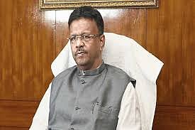 मंत्री फिरहाद हकीम