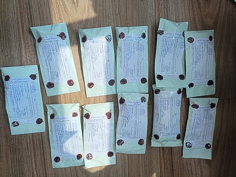 अभियुक्तों के पास से बरामद हेरोइन