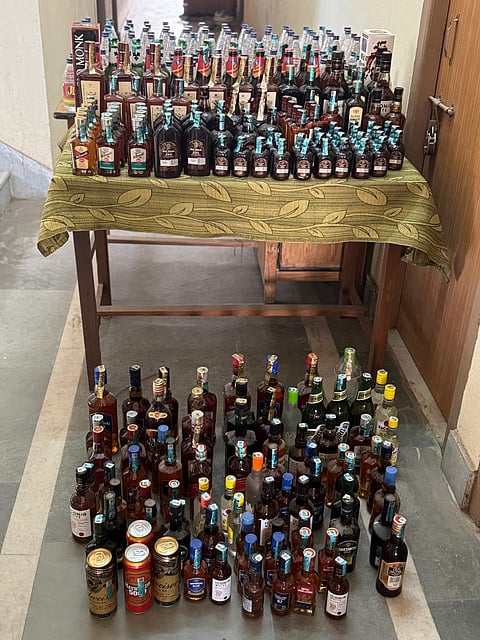 जब्त की गई शराब