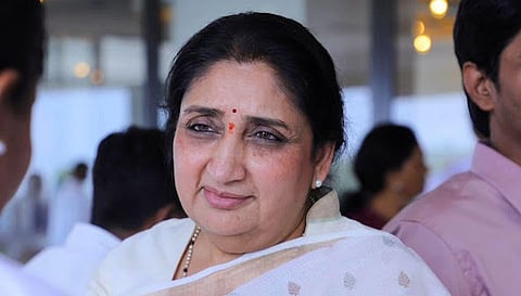 सुनेत्रा पवार राकांपा विधायक दल की नेता चुनी गईं