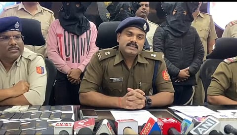 प्रेस कांफ्रेस को संबोधित करते हुए एएसपी संदीप गराई