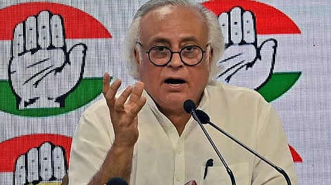 ट्रंप के सामने पीएम मोदी ने पूरी तरह समर्पण किया: कांग्रेस