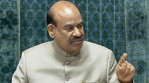 'ऐसा सदन मैं नहीं चला सकता' कहते हुए बिरला ने लोकसभा की बैठक स्थगित कर दी