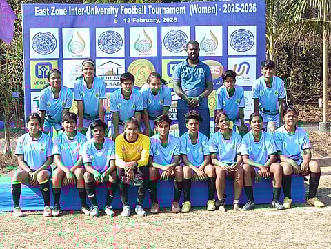 अंतर-विश्वविद्यालय महिला फुटबॉल टूर्नामेंट का भव्य आगाज
