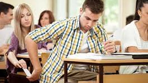 नियम तोड़ा, तो कैंसिल होगी परीक्षा