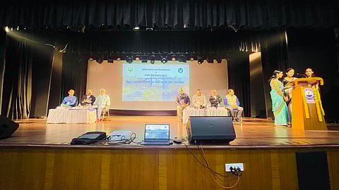 पश्चिम बंगाल राज्य विश्विद्यालय, बारासात, कोलकाता में राष्ट्रीय संगोष्ठी आयोजित