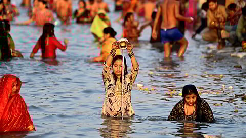 महाशिवरात्रि पर अभी तक इतने लाख लोगों ने संगम में लगाई डुबकी