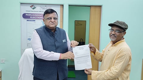 वोट कर्मी और बीएलओ एक्य मंच ने चुनाव आयुक्त मनोज अग्रवाल को ज्ञापन सौंपा