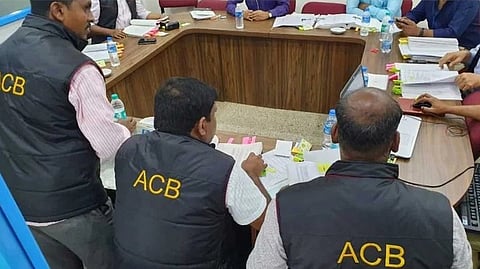 ACB की कार्रवाई