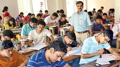 स्टेट जॉइंट एंट्रेंस बोर्ड की परीक्षा तिथि पर सस्पेंस