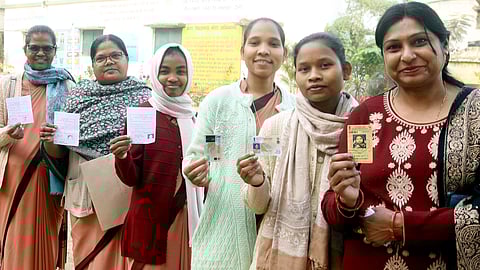 मतदान सुबह 7 बजे शुरू हुआ और शाम 5 बजे तक संपन्न हुआ