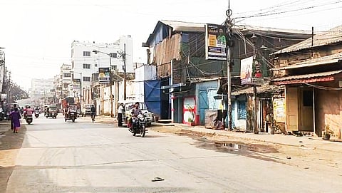 बेलूड़ में बस की चपेट में आने से वृद्ध साइकिल सवार की मौत