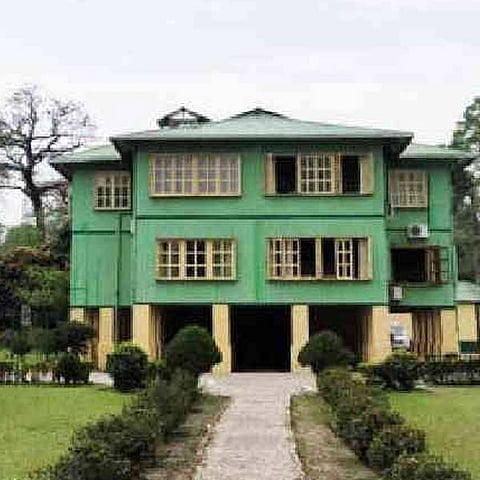 होलंग वन बंगला