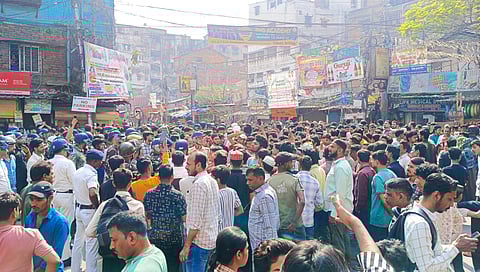 हावड़ा हत्याकांड के बाद उबाल, आरोपियों की गिरफ्तारी न होने पर वोट बहिष्कार की चेतावनी