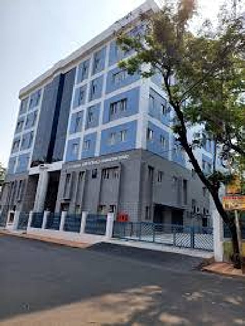 जॉइंट एंट्रेंस परीक्षा पर अब तक सस्पेंस, छात्रों और कॉलेजों की बढ़ी चिंता