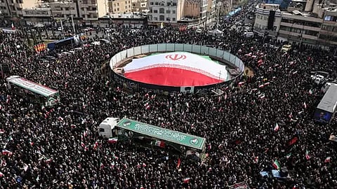 ईरान ने युद्ध समाप्ति के लिए तीन शर्तें रखीं, संघर्ष जारी