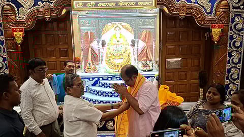 भाजपा प्रत्याशी ने पूजा कर शुरू किया चुनाव प्रसार