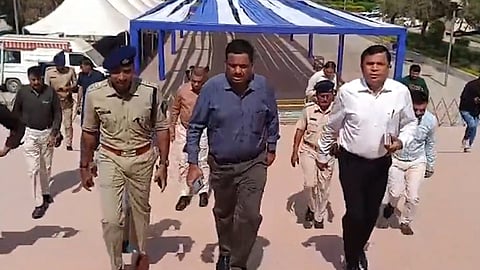 DGP डॉ. केएलएन राव ने वरिष्ठ पुलिस अधिकारियों के साथ राज्य विधानसभा का दौरा किया।