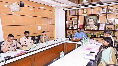 CM हेमंत सोरेन ने अधिकारियों को दिए निर्देश