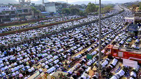 राज्य में ईद की नमाज अदा की गई