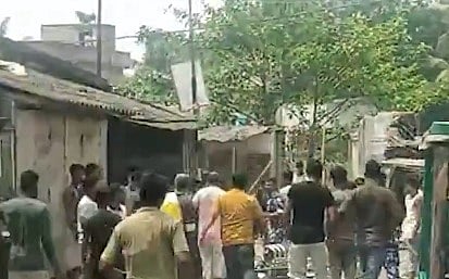 भाजपा-तृणमूल समर्थकों में झड़प के बाद बसंती में स्थिति तनावपूर्ण है।