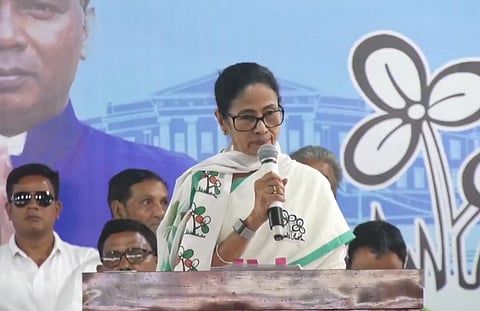 मुख्यमंत्री ममता बनर्जी ने भाजपा पर कड़ा प्रहार किया है।