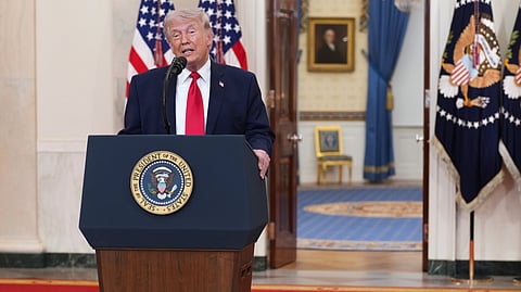 राष्ट्र को संबोधित करते अमेरिकी राष्ट्रपति डोनाल्ड ट्रंप।