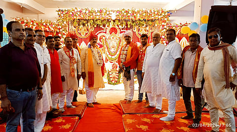 रवींद्रनगर में श्री हनुमान जन्मोत्सव के मौके पर ली गई तस्वीर