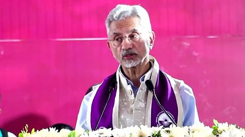 संकट में दुनिया डगमगाई, भारत डटा रहा: जयशंकर