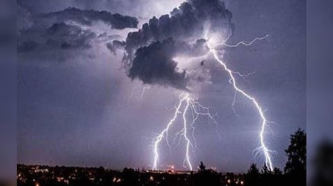 आंधी-बारिश