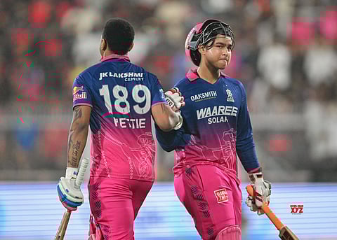 राजस्थान रॉयल्स मैनेजर पर BCCI की जांच, डगआउट में फोन इस्तेमाल का मामला