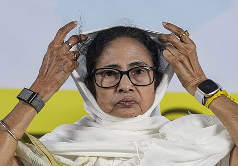 एक को पकड़ोगे तो हजार और आएंगे : ममता