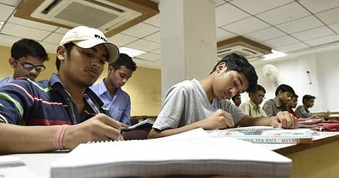 किन बच्चों के लिए बनी है IIT-JEE? पेरेंट्स और स्टूडेंट्स के लिए 6 दोटूक बातें