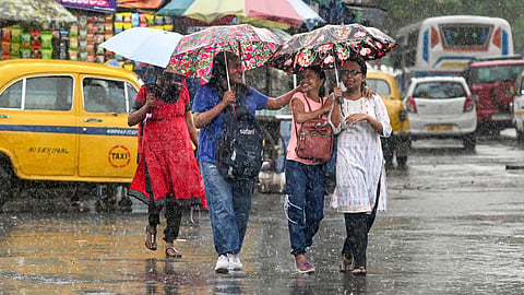 झुलसा देने वाली गर्मी से राहत के आसार, इस हफ्ते कोलकाता में आंधी-बारिश की संभावना