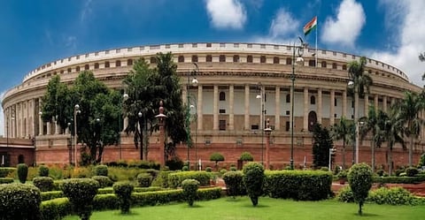 सीटों के बंटवारे को लेकर चल रही है खींचतान