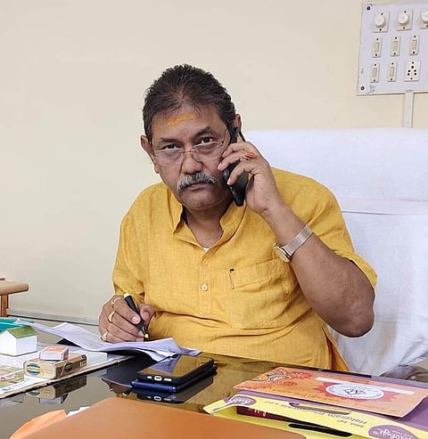 पांडवेश्वर के पूर्व विधायक नरेंद्रनाथ चक्रवर्ती