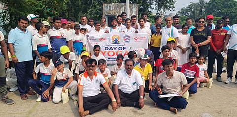International Yoga Day 2026: Mega Yoga Session Organised at Ghusuri Ganga Ghat in Howrah