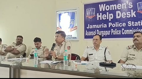 मुहर्रम को लेकर जामुड़िया थाना में शांति समिति की बैठक