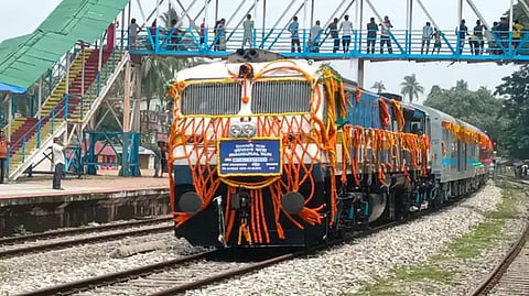भारत-बांग्लादेश के बीच फिर दौड़ेंगी मैत्री, बंधन और मिताली एक्सप्रेस!
