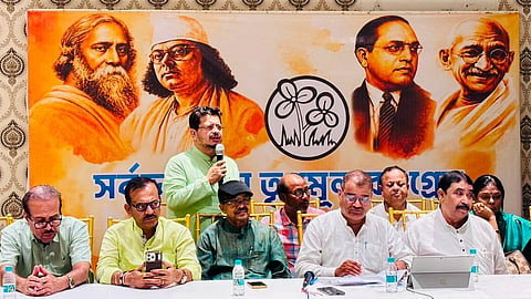ऋतब्रत गुट की बैठक