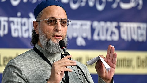 "...जिनकी जान गई उनका क्या?" सरकार से ओवैसी का सवाल