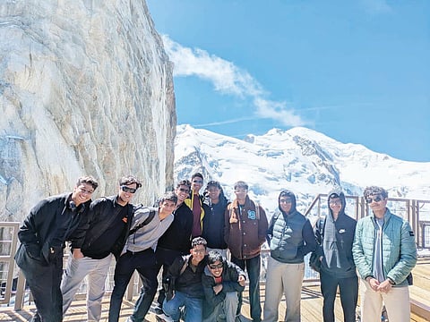 ला मार्टिनियर फॉर बॉयज के 12 छात्रों की टीम को स्विट्जरलैंड के जिनेवा में CERN मास्टरक्लास 2026